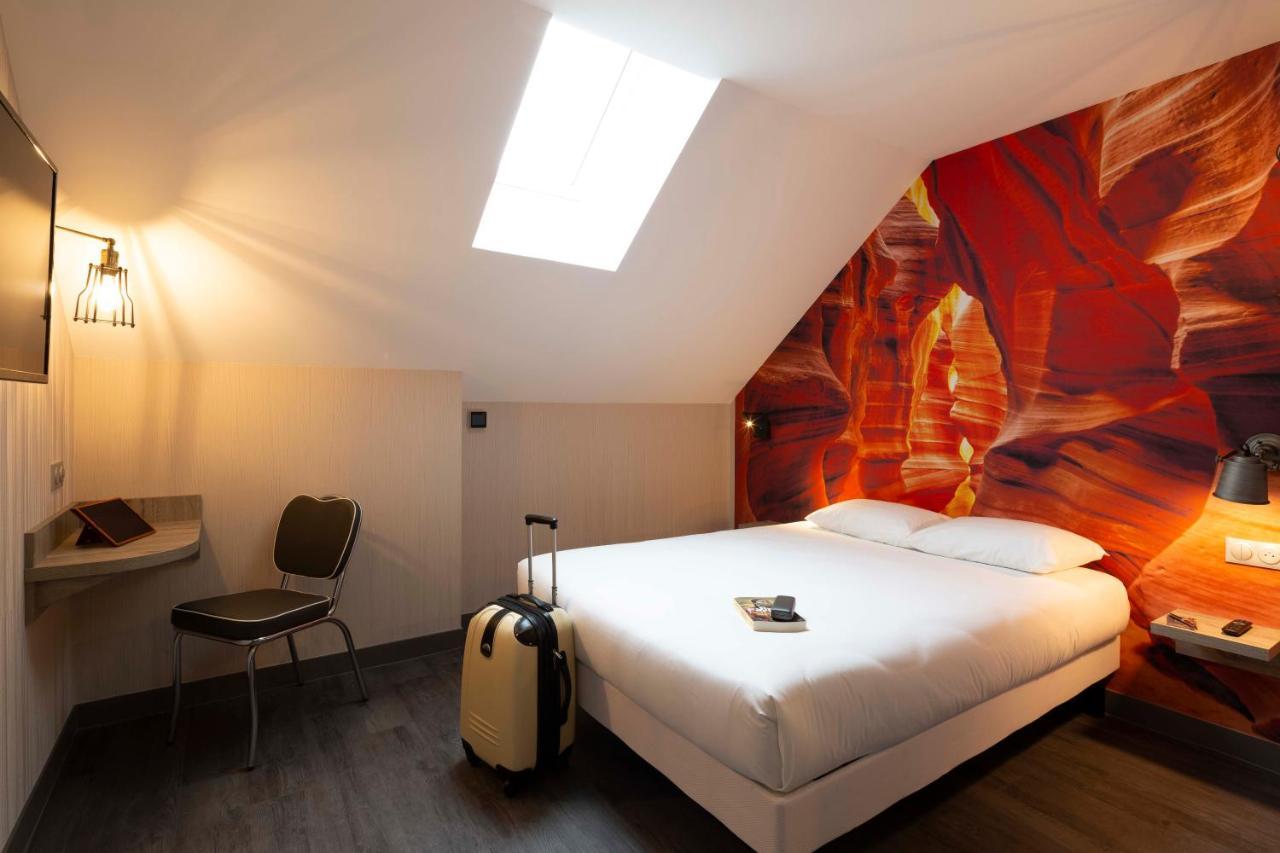 Break Hotel Виерзон Екстериор снимка